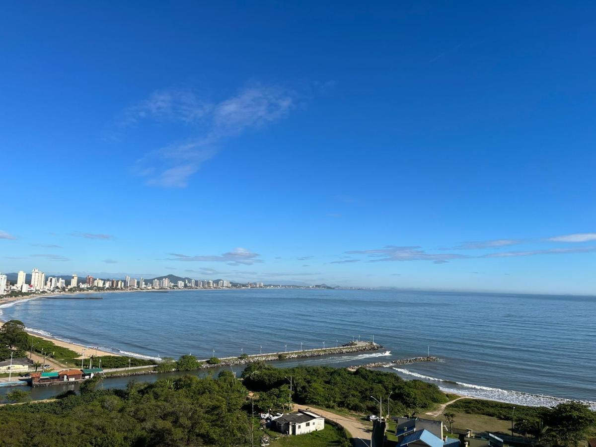 Apartamento Novo Frente Mar Com Piscina Em Home Club Penha  Exterior foto